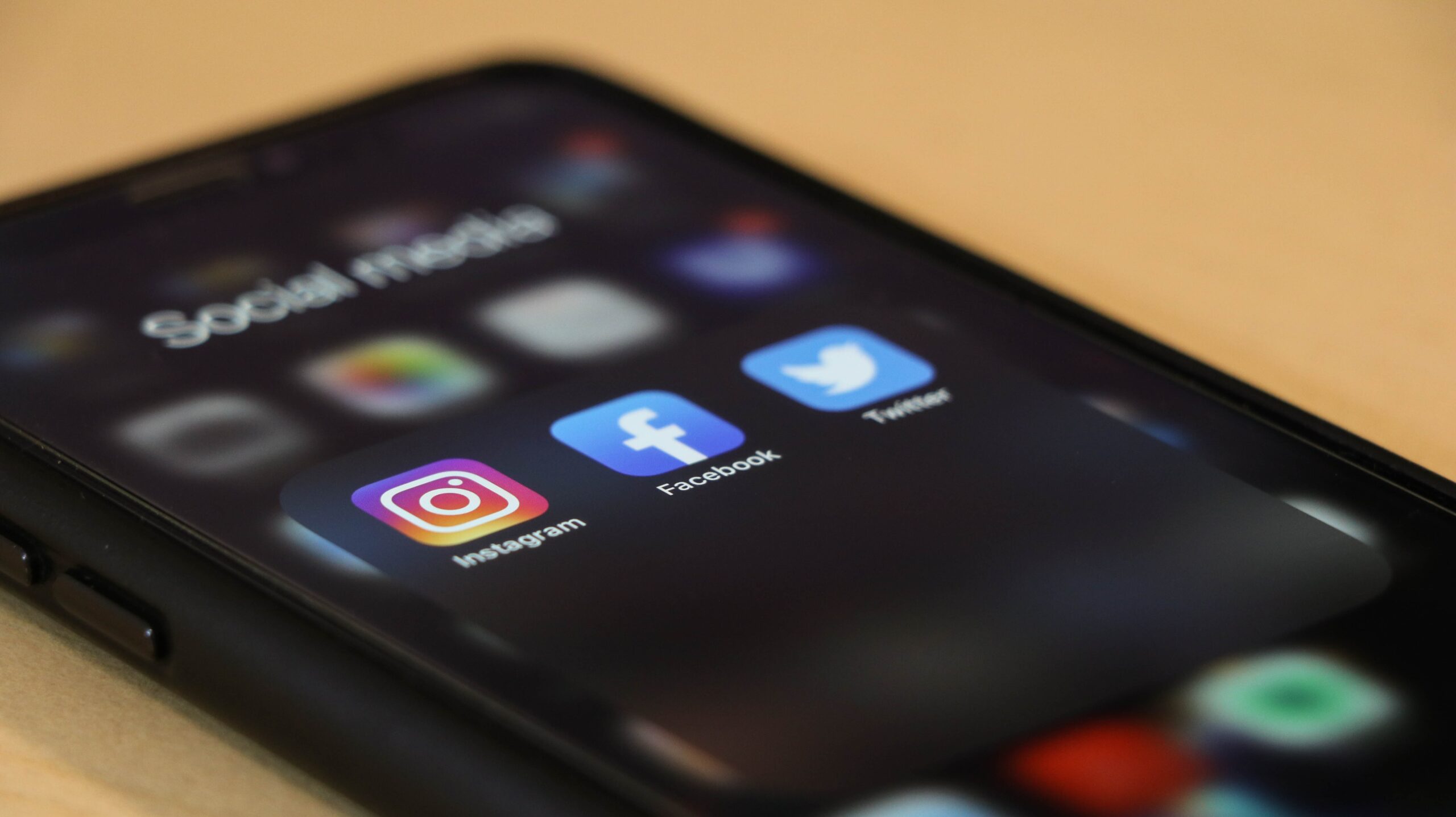 Assistenza Facebook: risolviamo i tuoi problemi