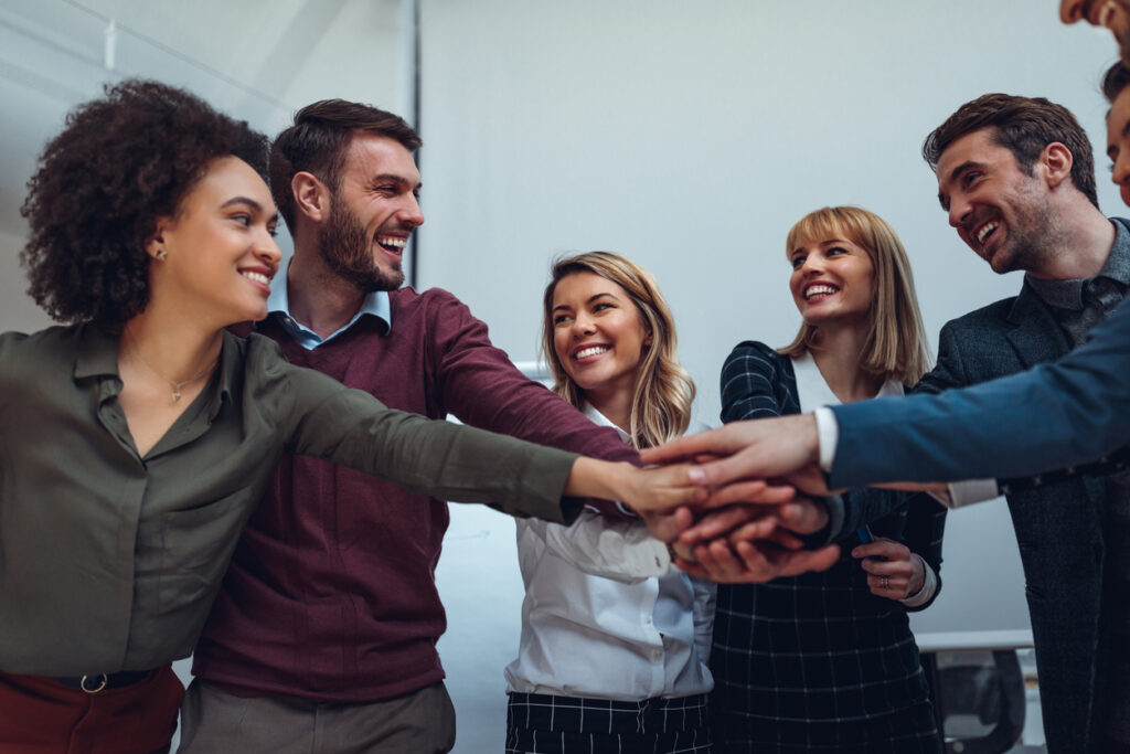 gruppo di persone che collaborano